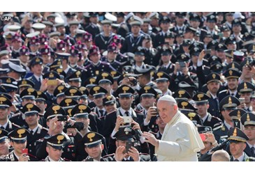 papa e i militari